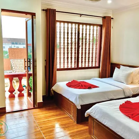 Garden Village Guesthouse & Pool Bar Siem Reap Exterior photo